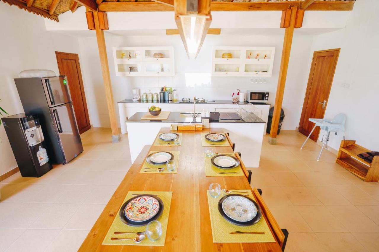 Villa Orked 3 With Family Room Seminyak Exterior photo